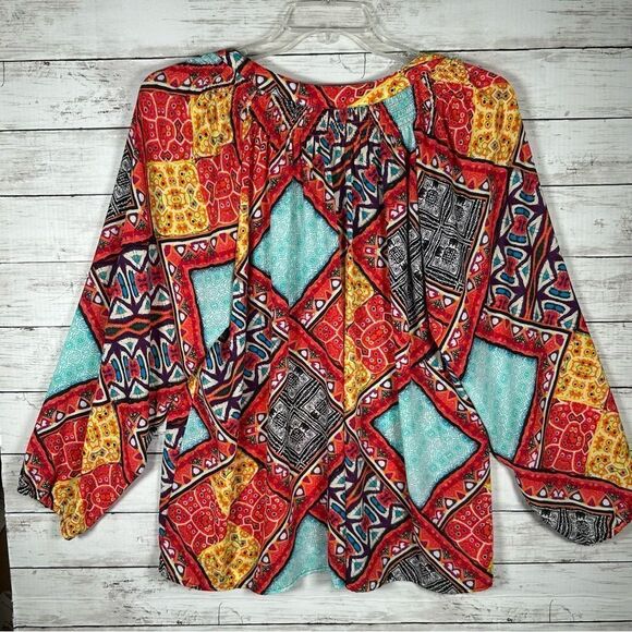 Investments ll Tunic Colorful Bright Smocked Neckline Button Placket Top 2X - Picture 2 of 8